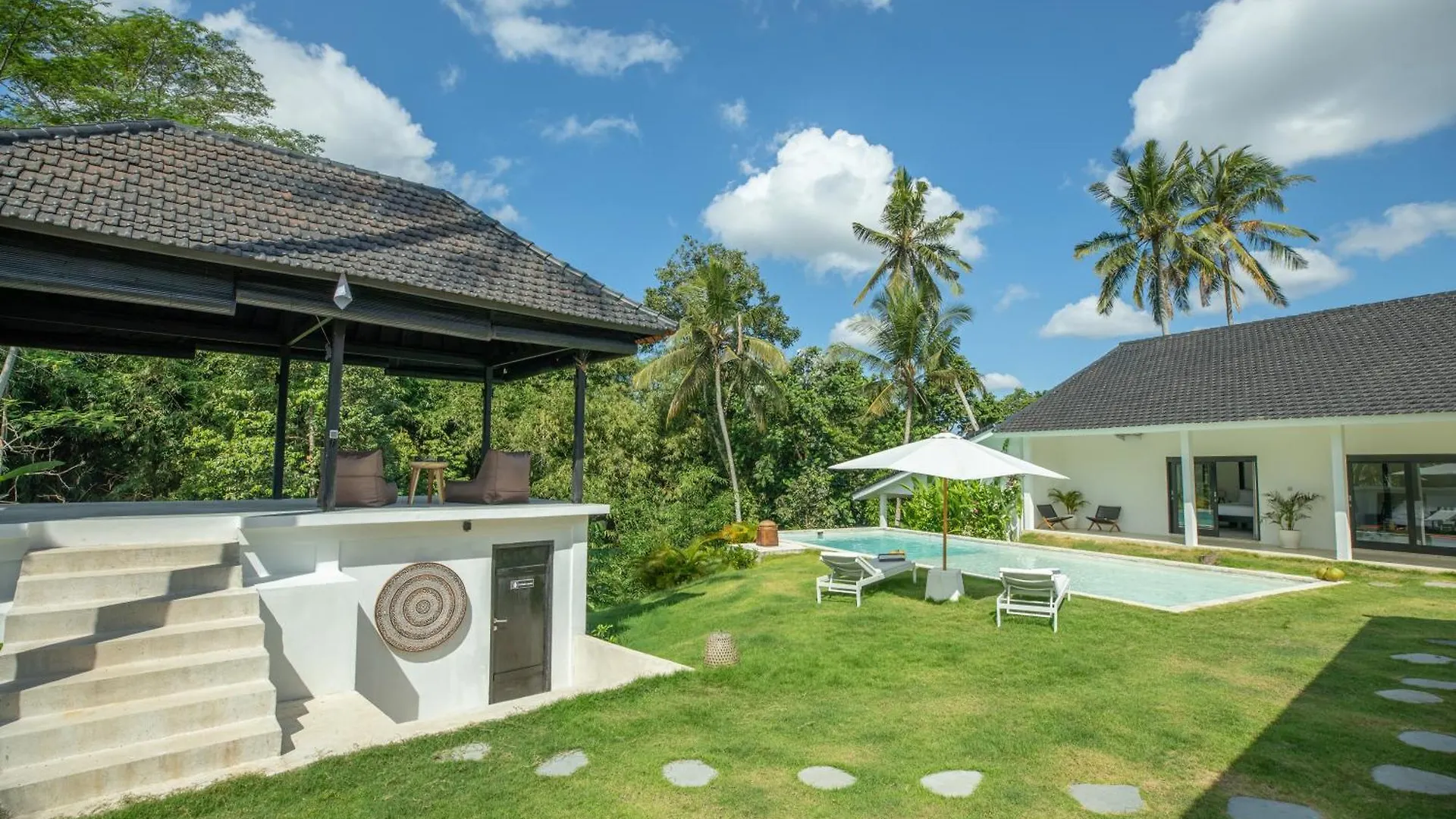 Bos Villas Bali Ubud 0*,