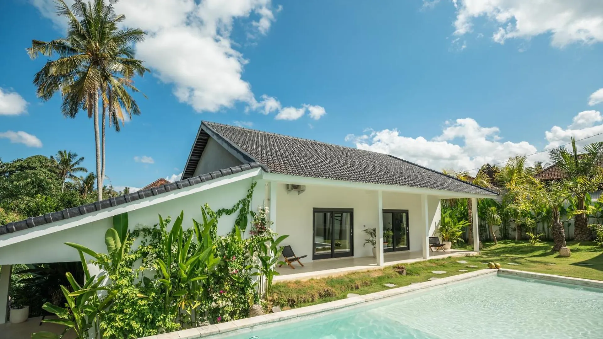 Bos Villas Bali Ubud 0*,